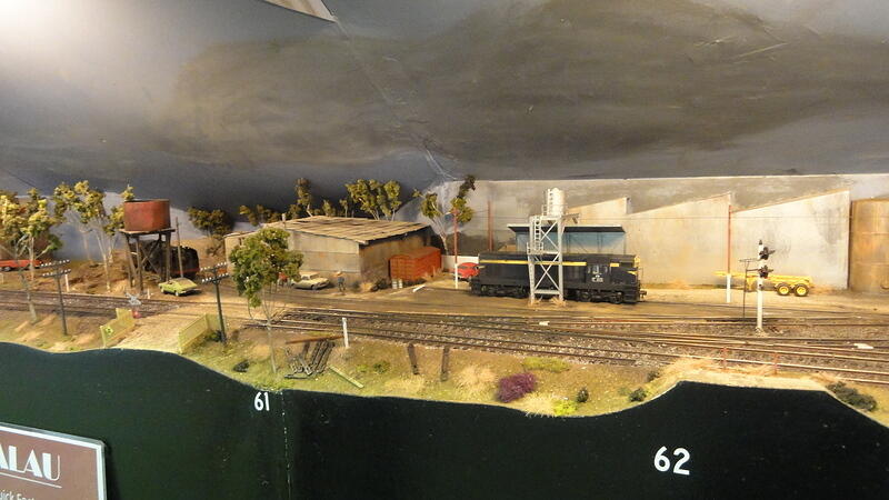 Liralau - Victorian Railways VR Locomotive 413