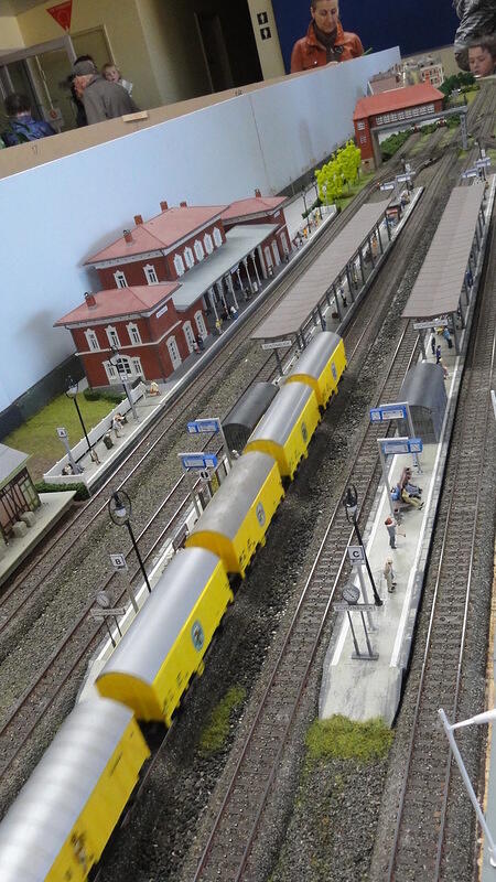 Somewhere in Baden-Wurtemberg - Schonblick Station Trackage