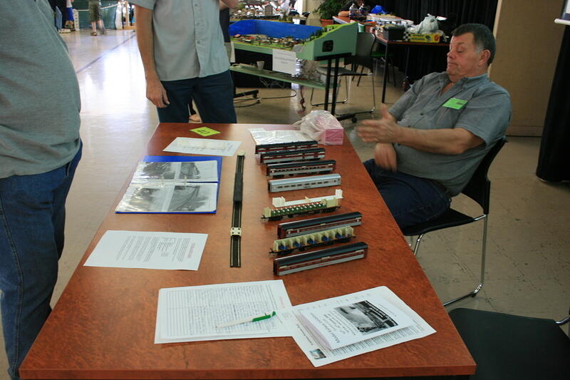 Overland Cars Stand