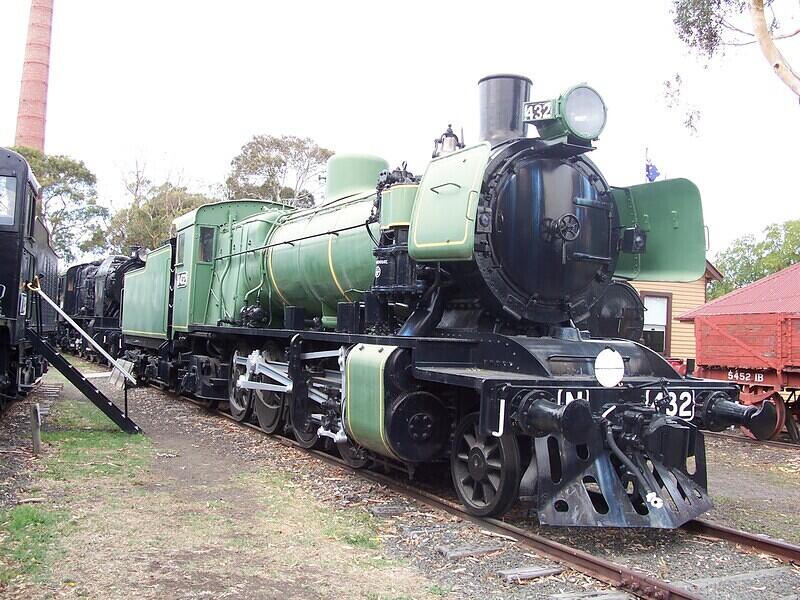 N 432