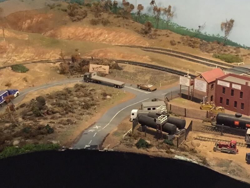 Model layout (108)
