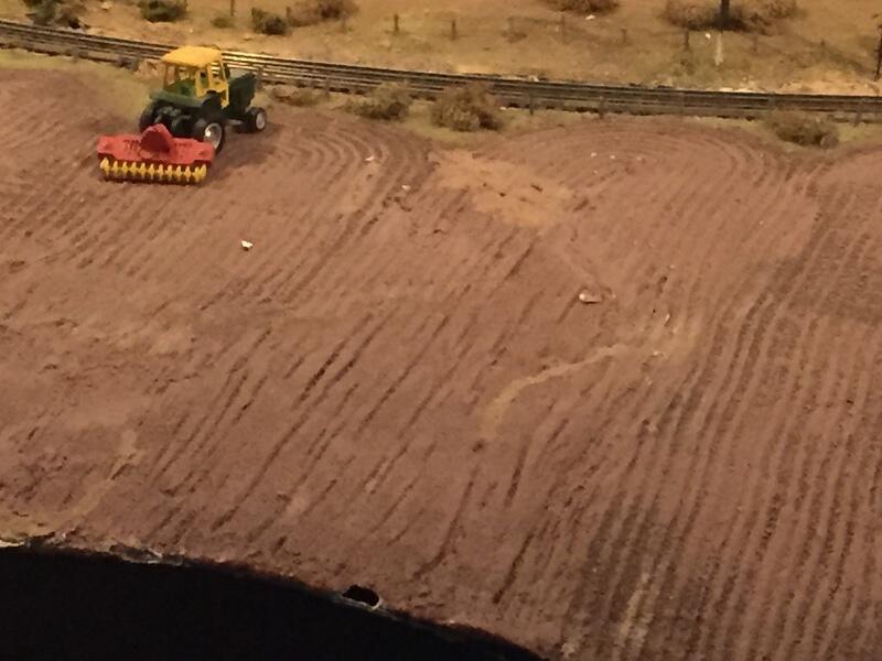 Model layout (119)