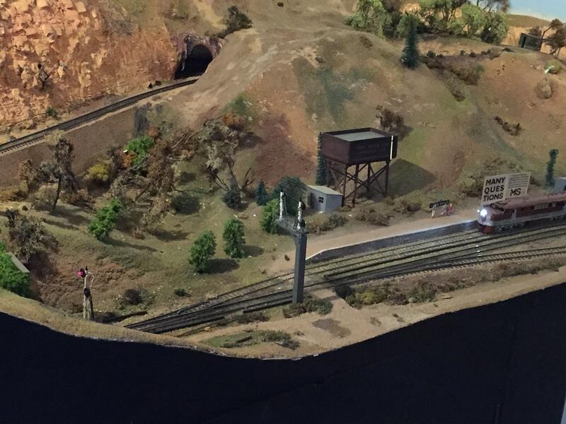Model layout (135)