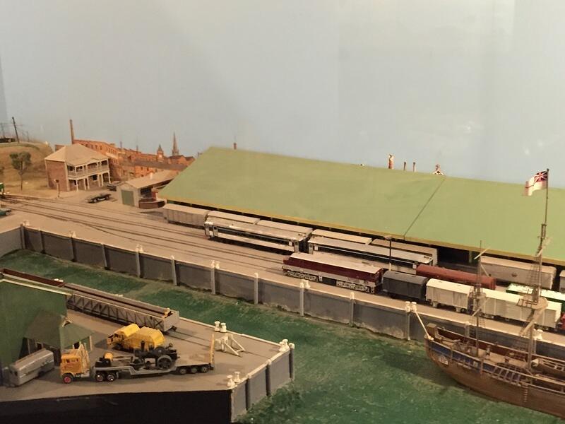 Model layout (27)