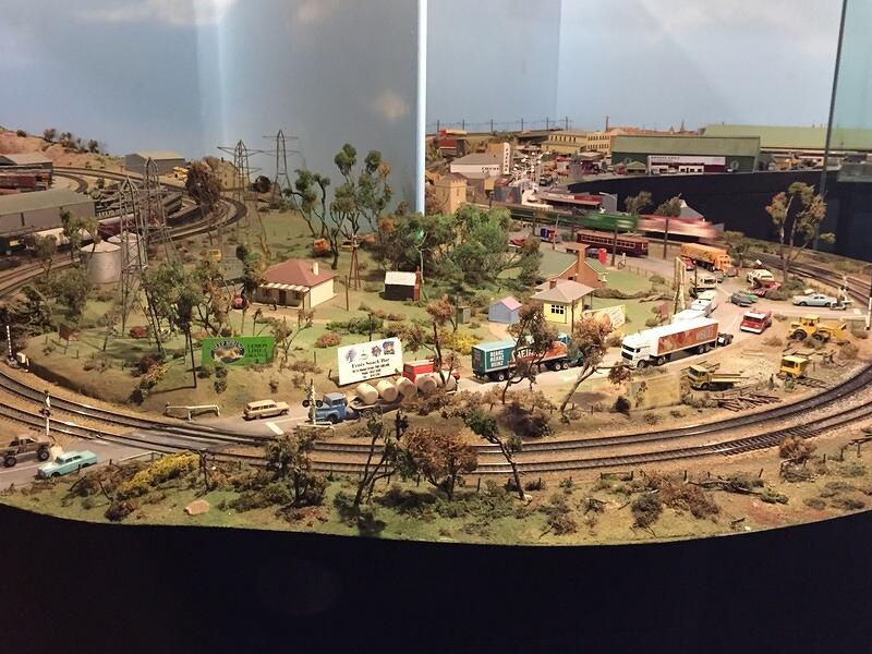 Model layout (53)