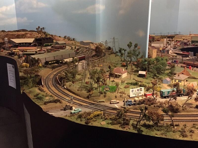Model layout (55)
