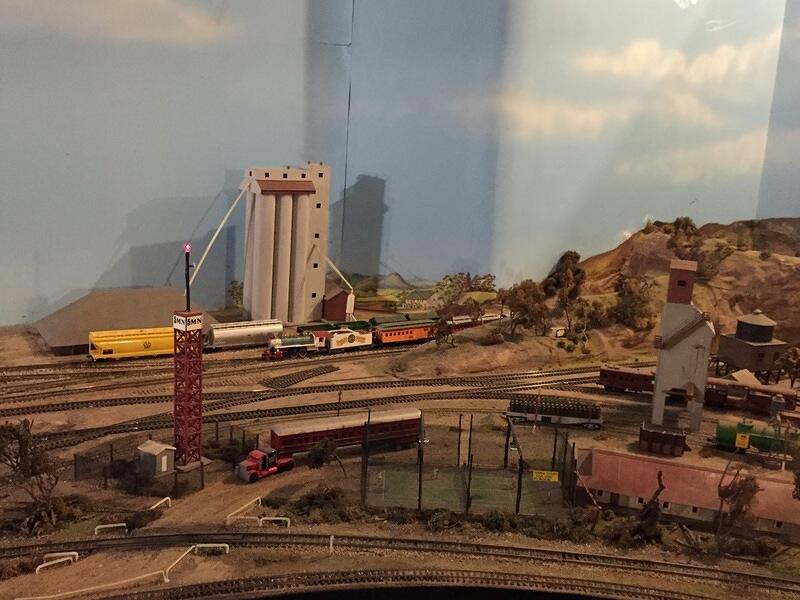 Model layout (79)