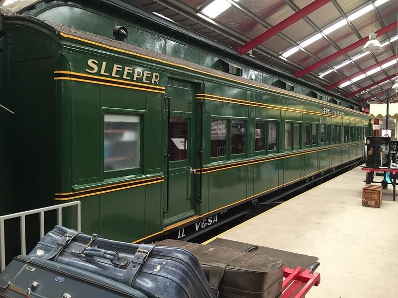Passenger Car (4)
