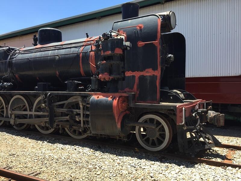 Steam Locomotive (12)