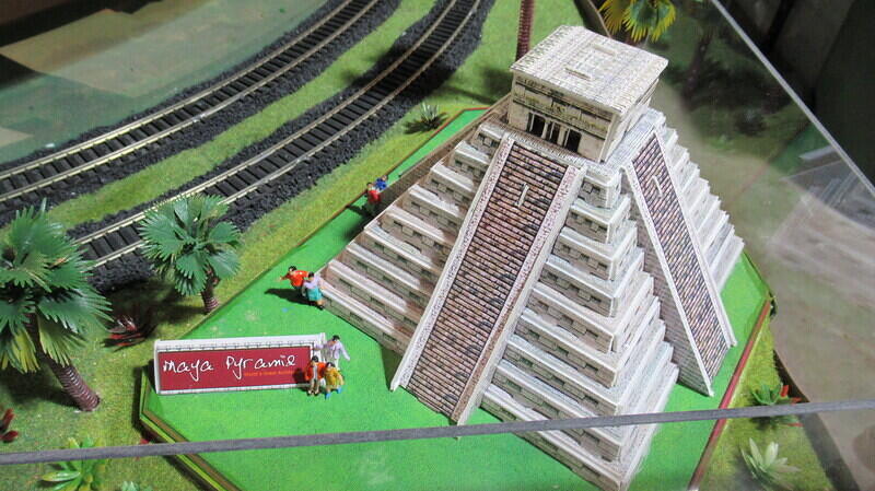 World Train travels 08