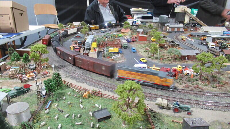 Lakeside 02