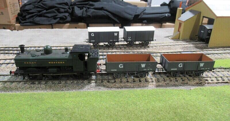 Ampney 08