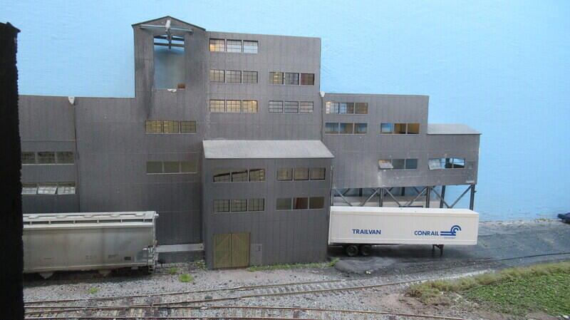 Warehouse Alley 13