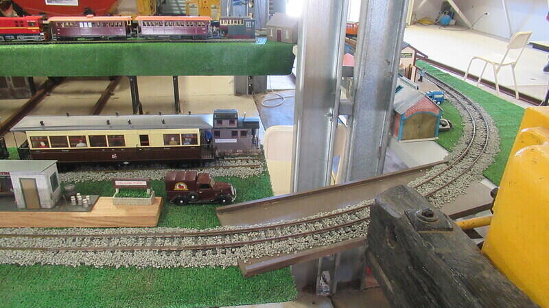 Railways in the Garden 02