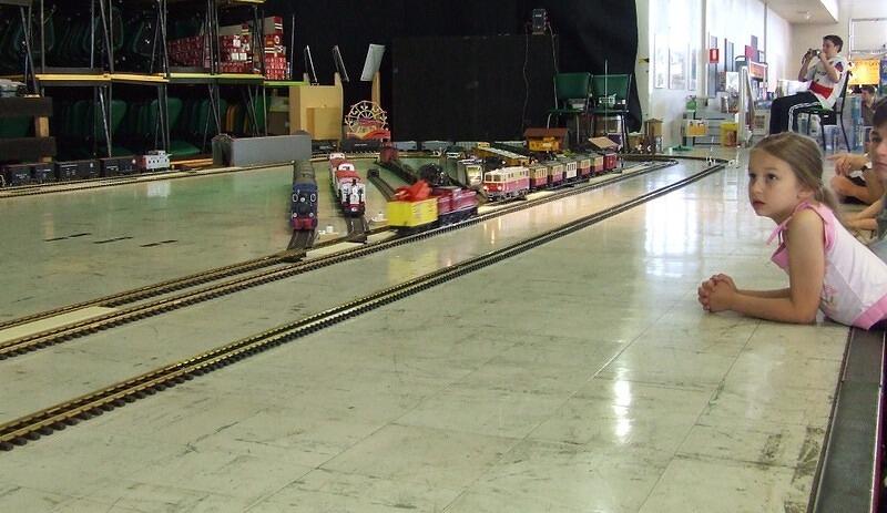Graeme's Garden Railway 04