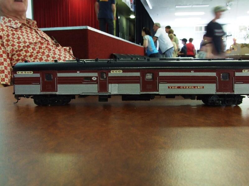 Overland Cars 8 02