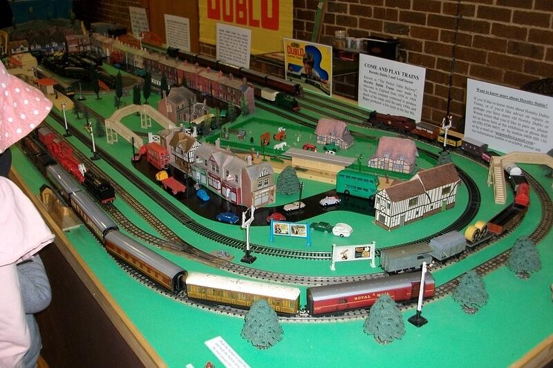 Dublo Circle 16 04