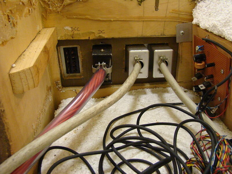 Cables 07