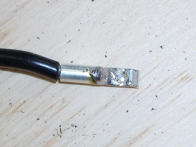 Poor solder job 05