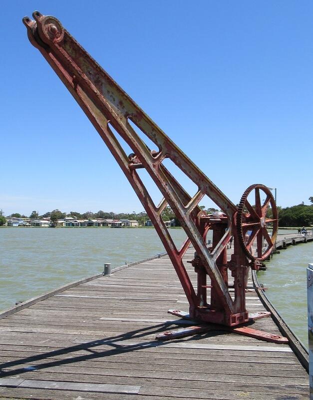 Jetty hand crane 01